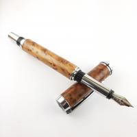 Stylo plume en bois de loupe de thuya